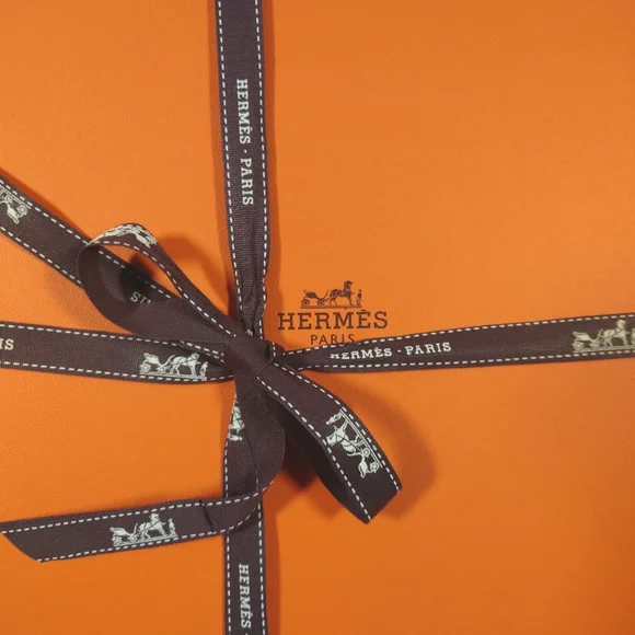 HERMES new authentic iconic orange square scarf gift box with ribbon